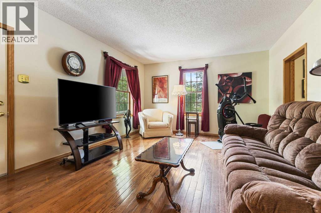 717 East Road, Standard, Alberta  T0J 3G0 - Photo 15 - A2282435