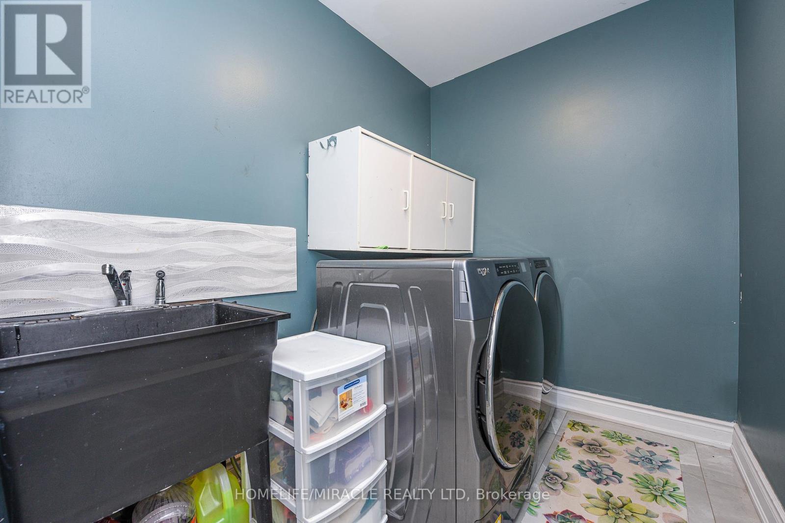 6 Mendoza Drive, Brampton, Ontario  L7A 3M3 - Photo 17 - W12742546