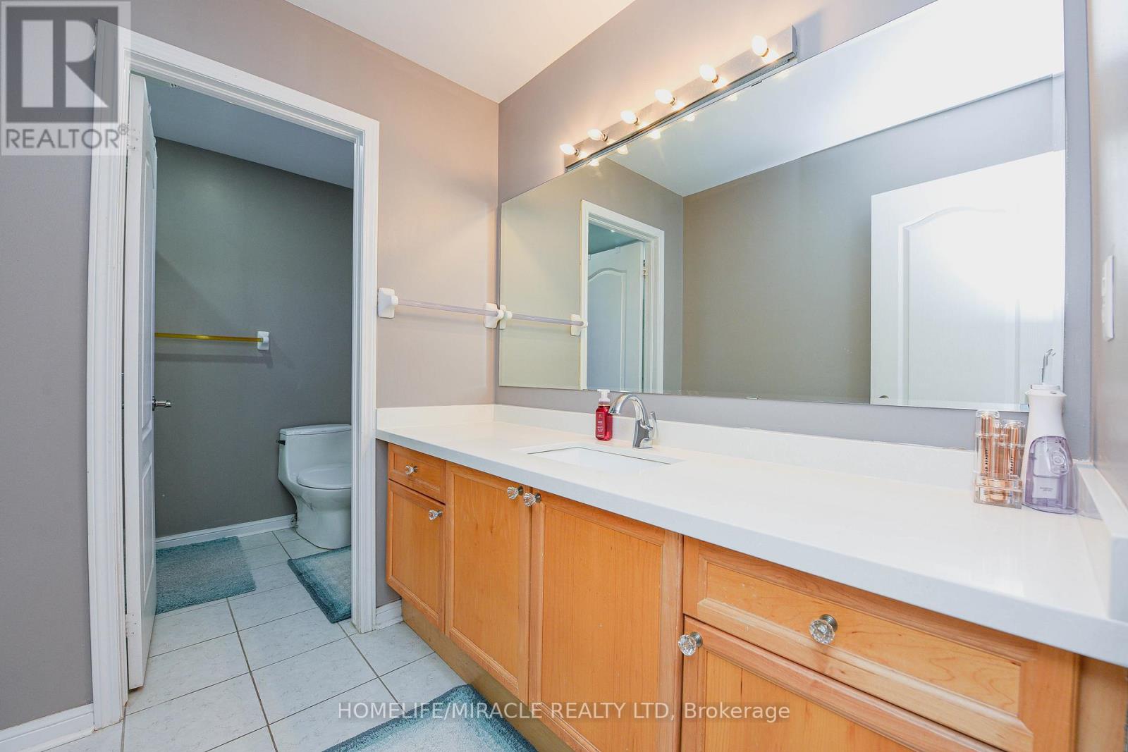 6 Mendoza Drive, Brampton, Ontario  L7A 3M3 - Photo 23 - W12742546