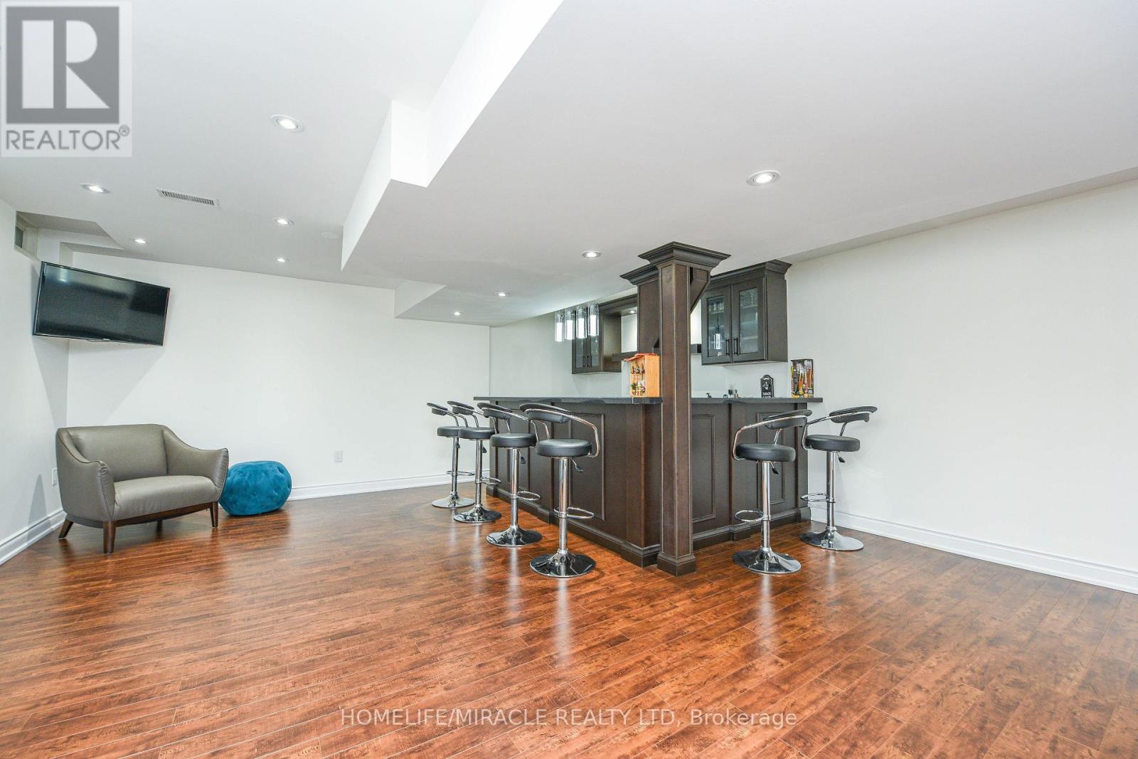 6 Mendoza Drive, Brampton, Ontario  L7A 3M3 - Photo 34 - W12742546