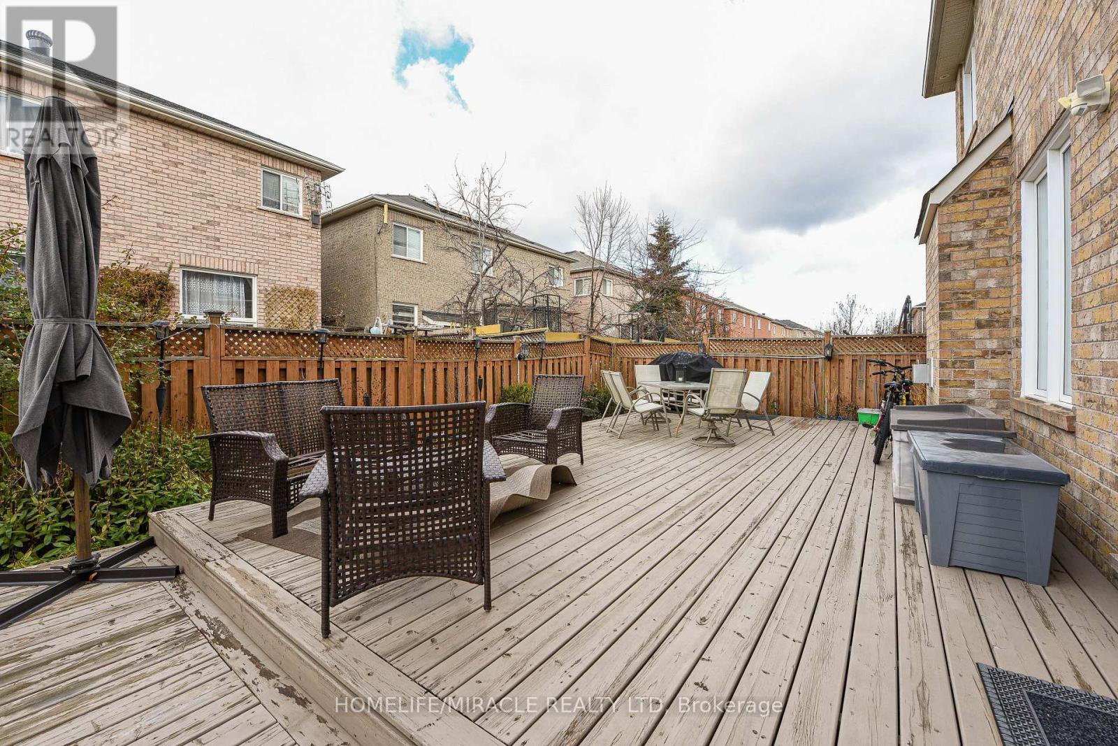 6 Mendoza Drive, Brampton, Ontario  L7A 3M3 - Photo 39 - W12742546