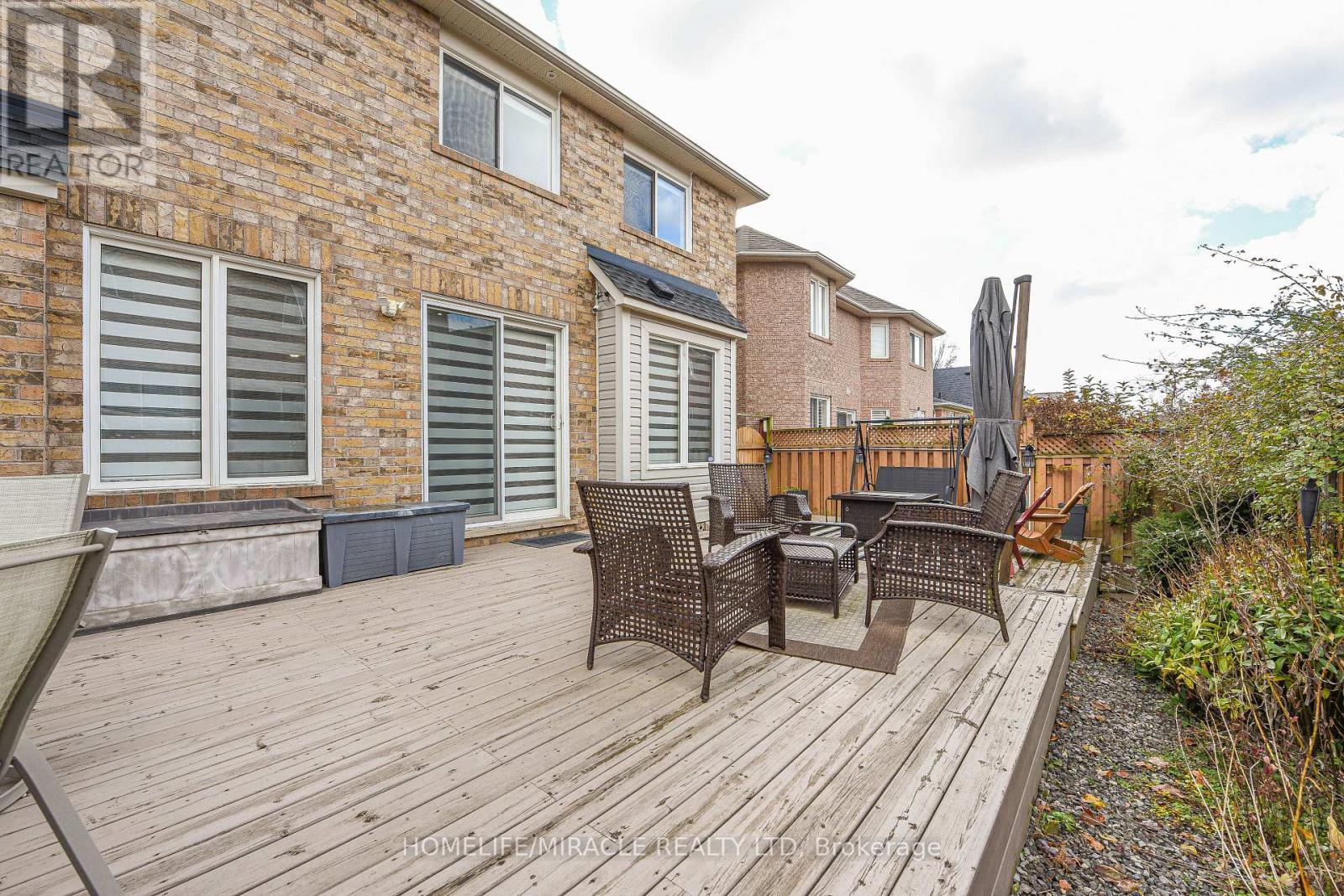 6 Mendoza Drive, Brampton, Ontario  L7A 3M3 - Photo 40 - W12742546