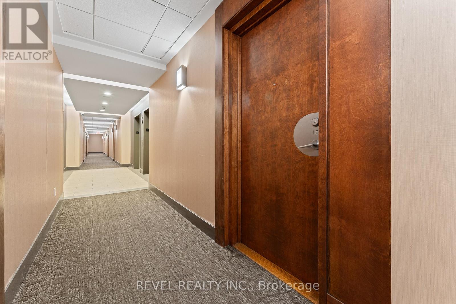 1101 - 3880 Duke Of York Boulevard, Mississauga, Ontario  L5B 4M7 - Photo 19 - W12742556