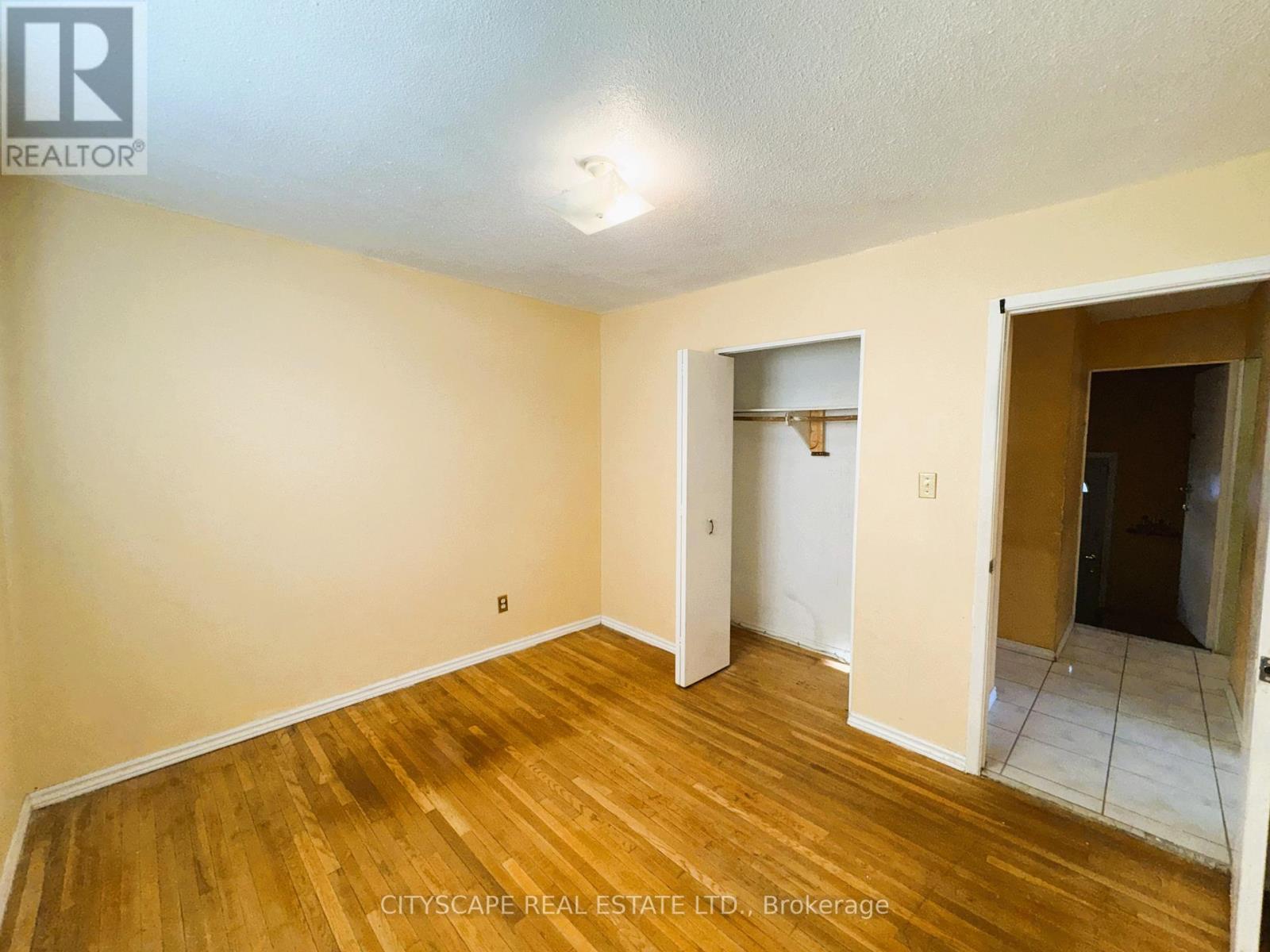 3651 Brandon Gate Drive, Mississauga, Ontario  L4T 3E4 - Photo 13 - W12742560