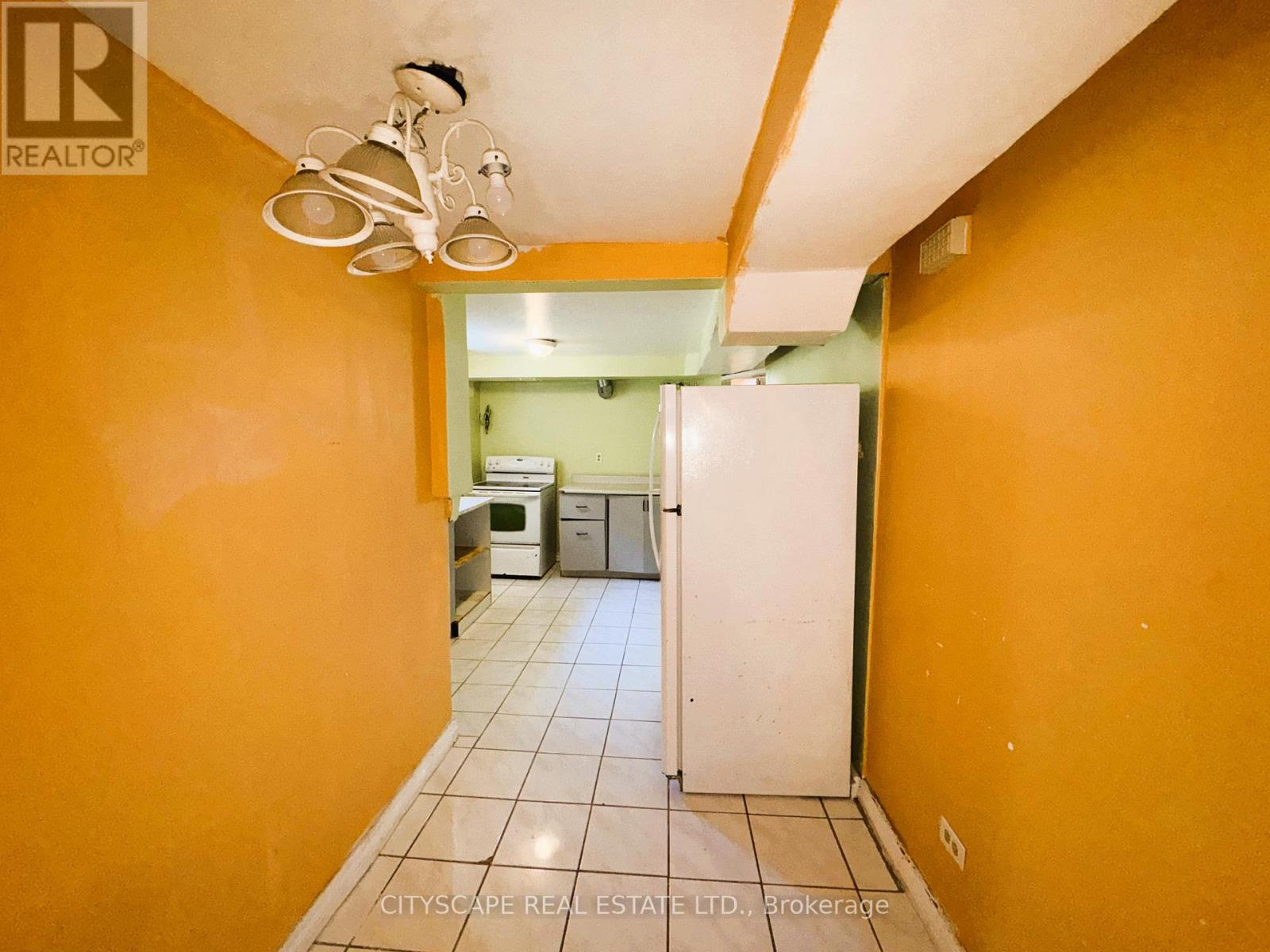 3651 Brandon Gate Drive, Mississauga, Ontario  L4T 3E4 - Photo 23 - W12742560