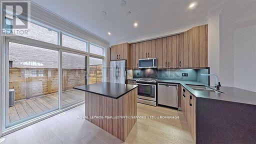 3879b Bloor Street W, Toronto, Ontario  M9B 0B7 - Photo 19 - W12742572