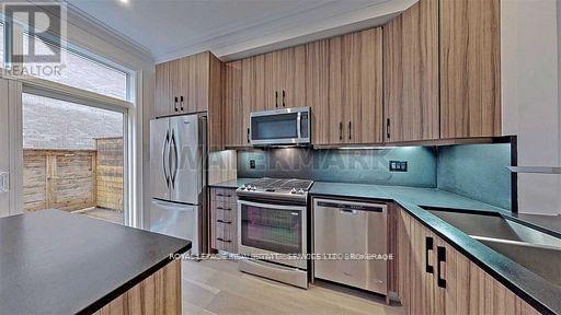 3879b Bloor Street W, Toronto, Ontario  M9B 0B7 - Photo 24 - W12742572