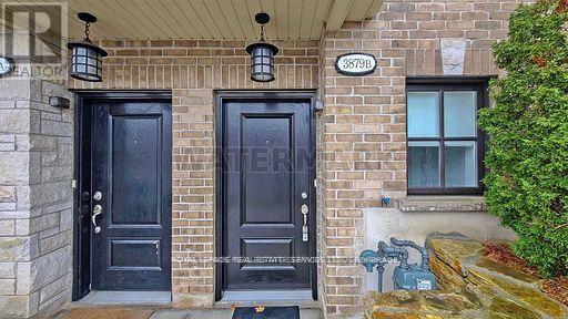 3879b Bloor Street W, Toronto, Ontario  M9B 0B7 - Photo 5 - W12742572