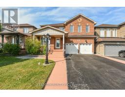 30 FAIRHILL AVENUE, Brampton, Ontario
