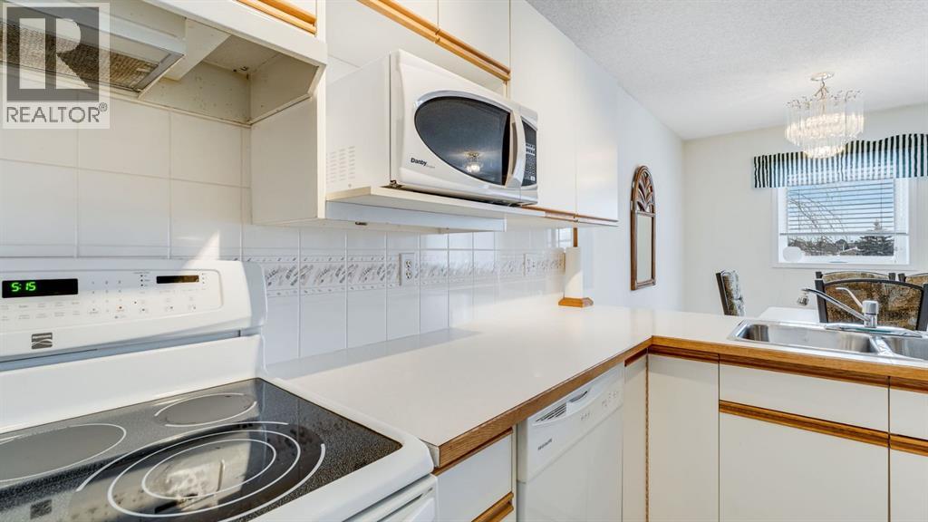 42, 105 Elm Place, Okotoks, Alberta  T1S 1Y9 - Photo 9 - A2282716