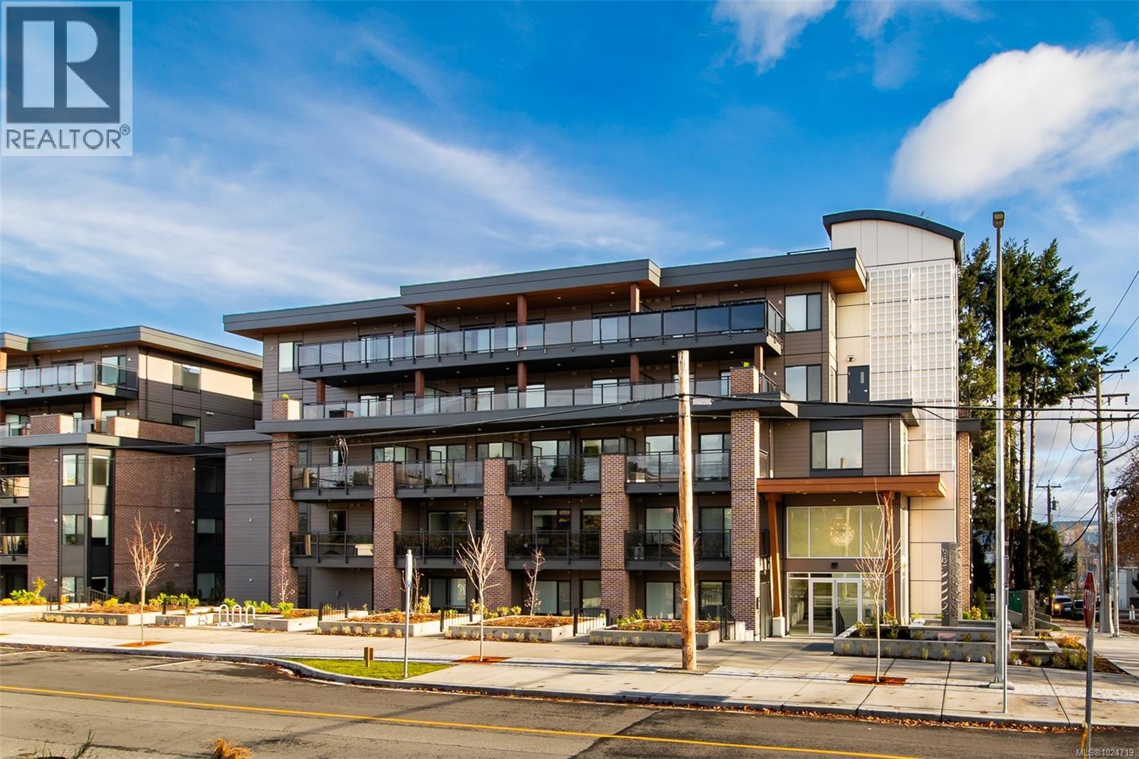 206 135 Haliburton St, Nanaimo, British Columbia