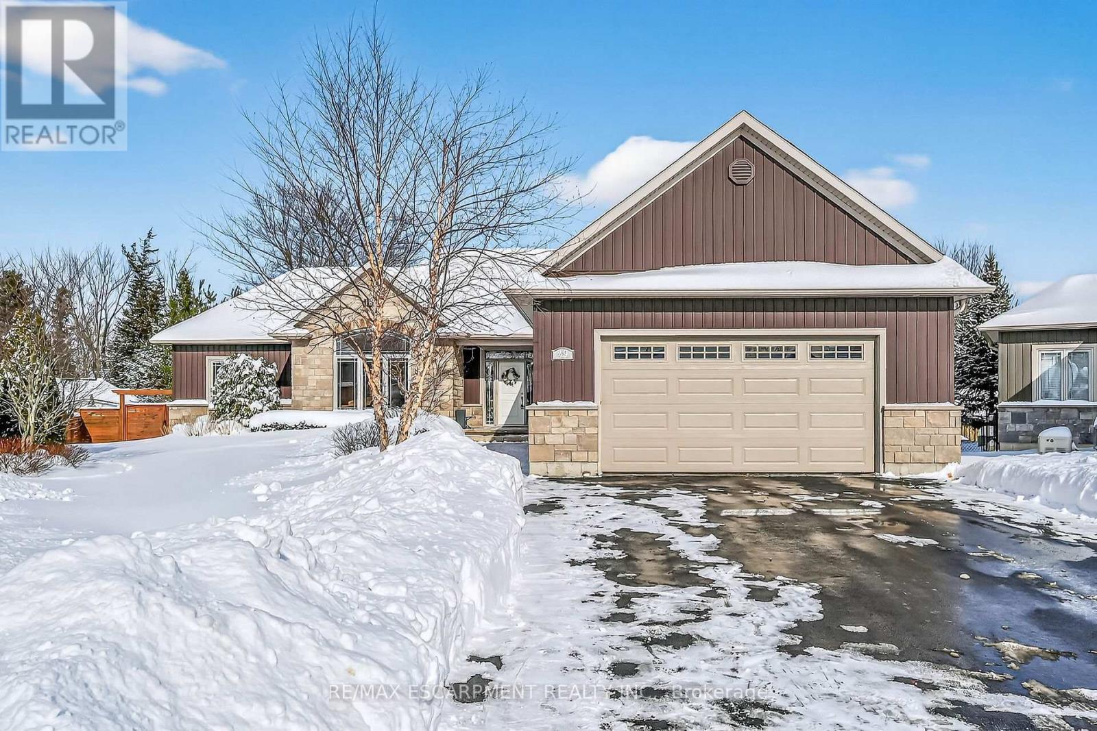 49 Postma Drive, Haldimand, Ontario  N1A 0B2 - Photo 2 - X12742586