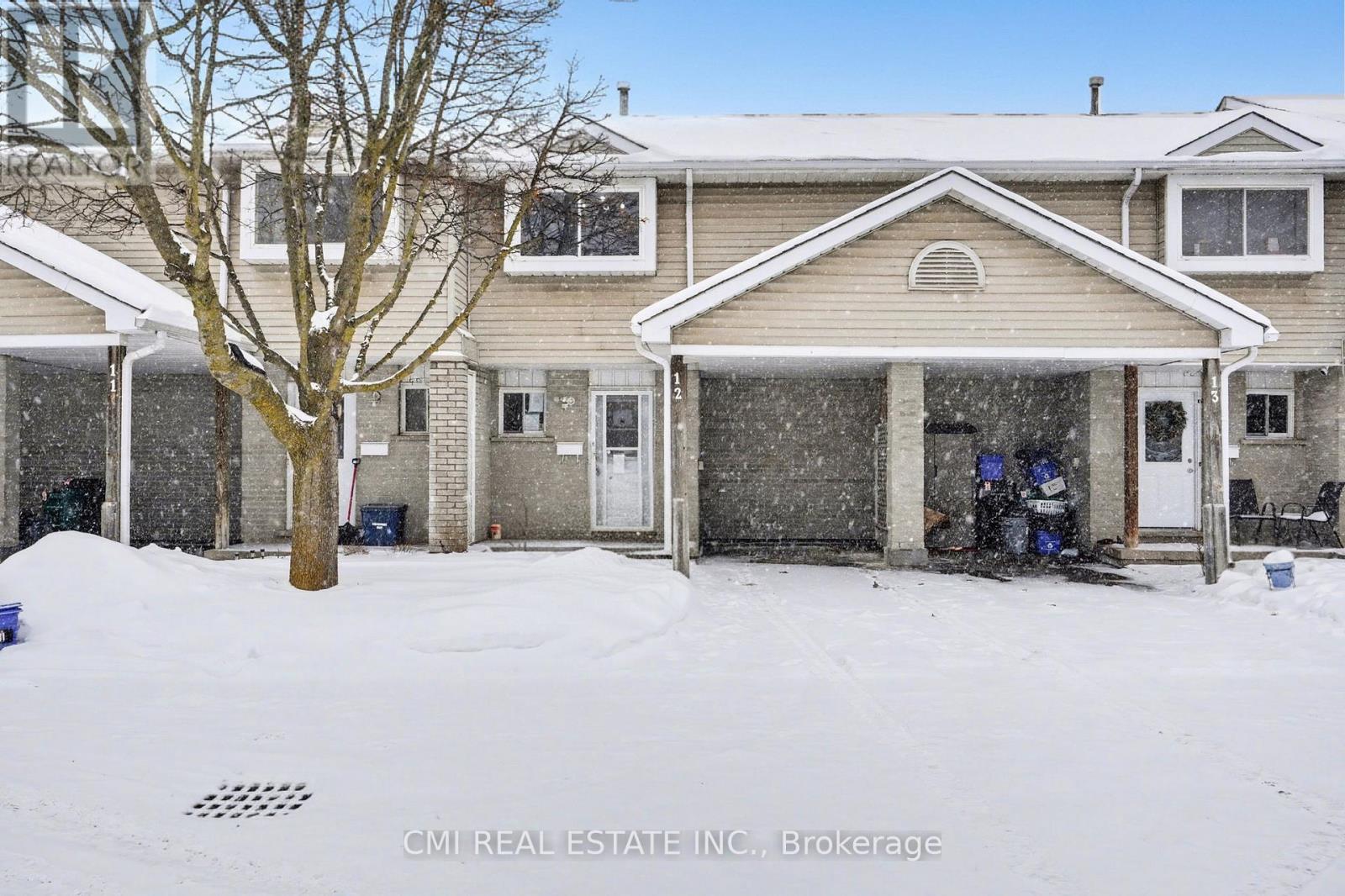 12 - 125 SEKURA CRESCENT, Cambridge, Ontario