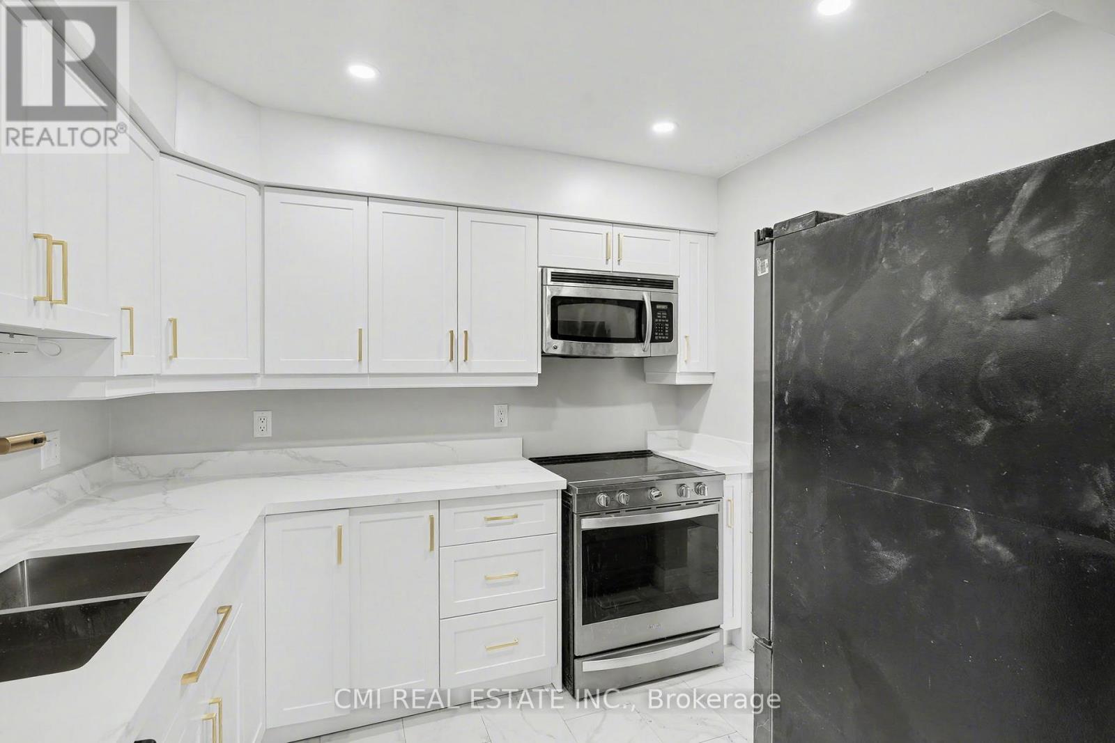 12 - 125 Sekura Crescent, Cambridge, Ontario  N1R 8B4 - Photo 10 - X12742624