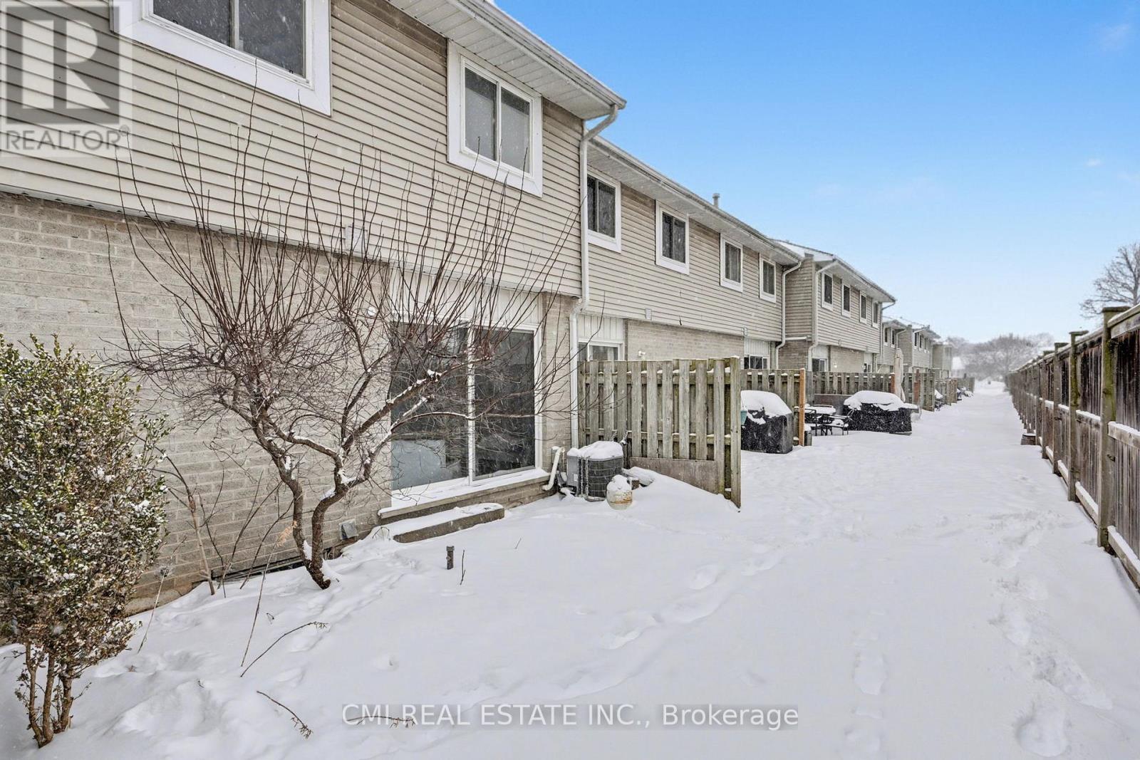 12 - 125 Sekura Crescent, Cambridge, Ontario  N1R 8B4 - Photo 40 - X12742624
