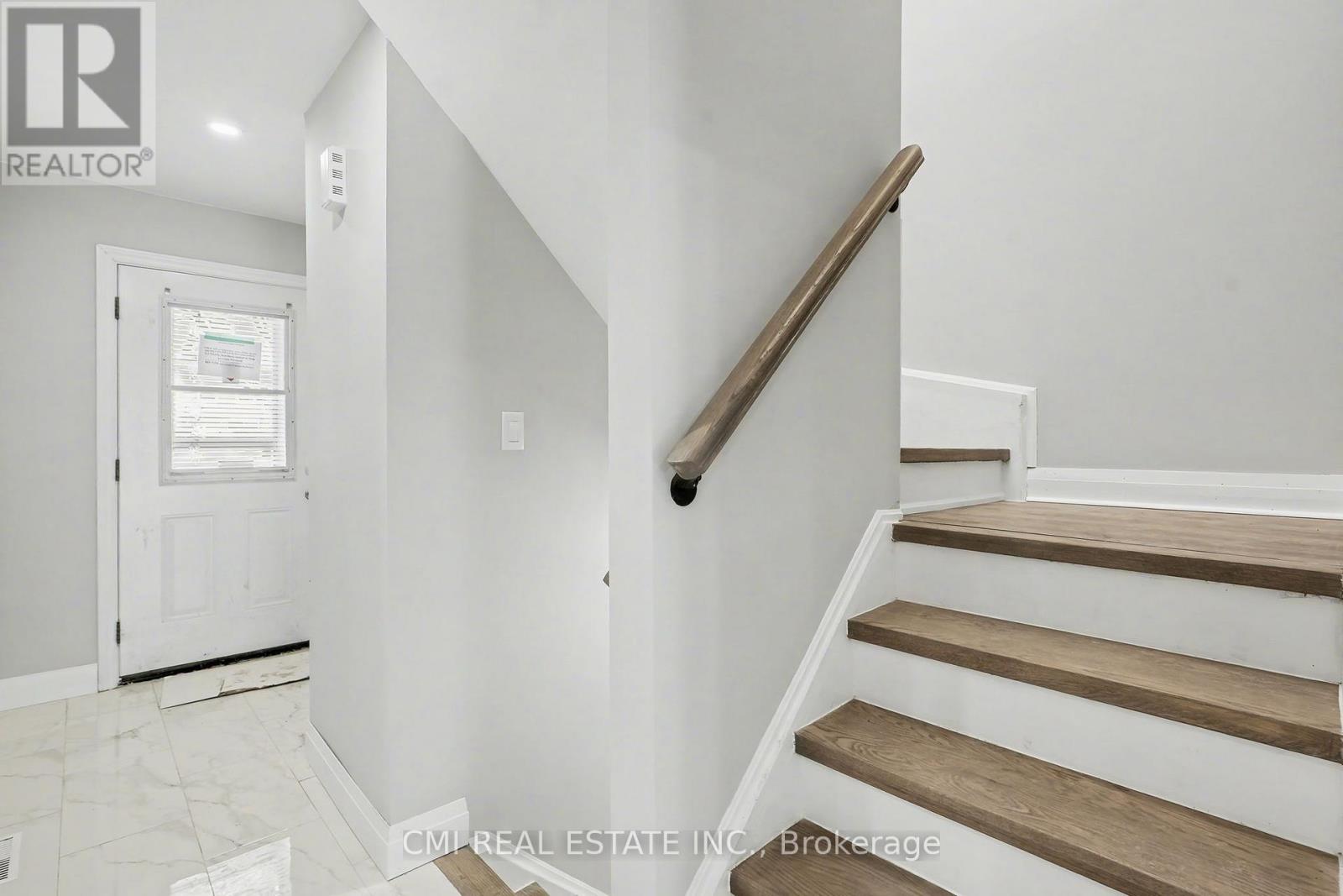 12 - 125 Sekura Crescent, Cambridge, Ontario  N1R 8B4 - Photo 6 - X12742624