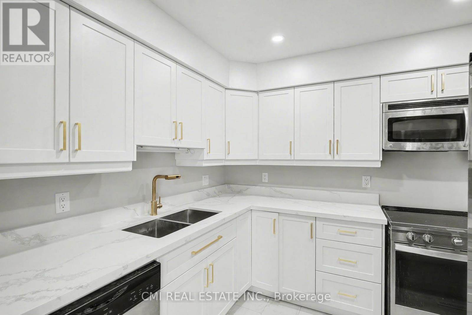 12 - 125 Sekura Crescent, Cambridge, Ontario  N1R 8B4 - Photo 9 - X12742624