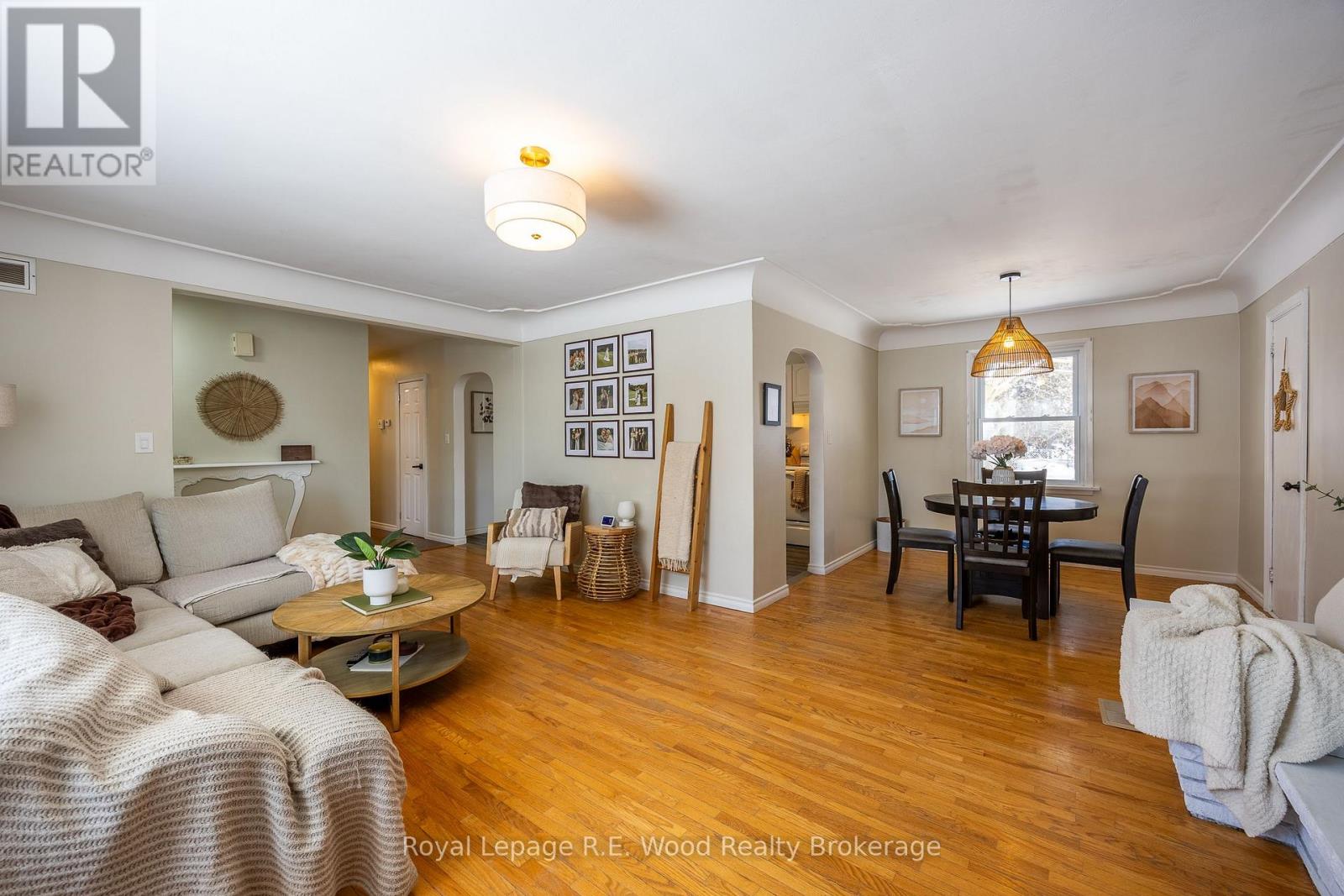 146 Lisgar Avenue, Tillsonburg, Ontario  N4G 3L7 - Photo 5 - X12742736