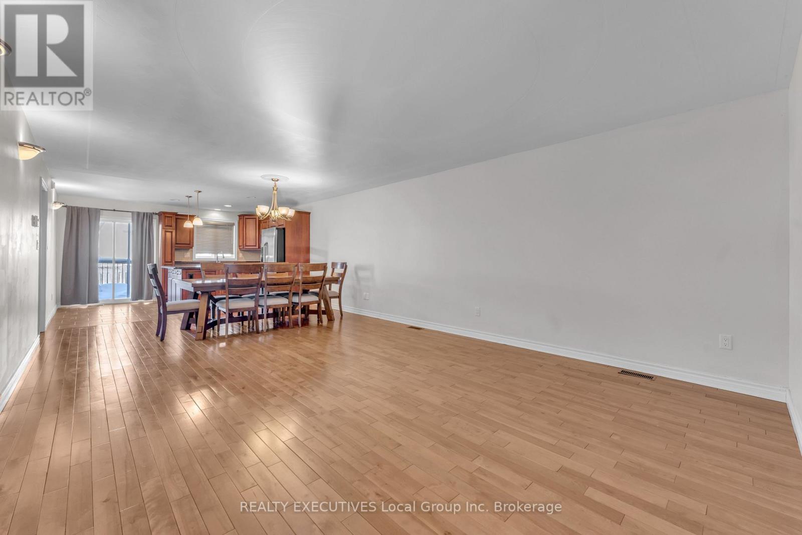 22 Perut Place, North Bay, Ontario  P1B 0B5 - Photo 12 - X12742766