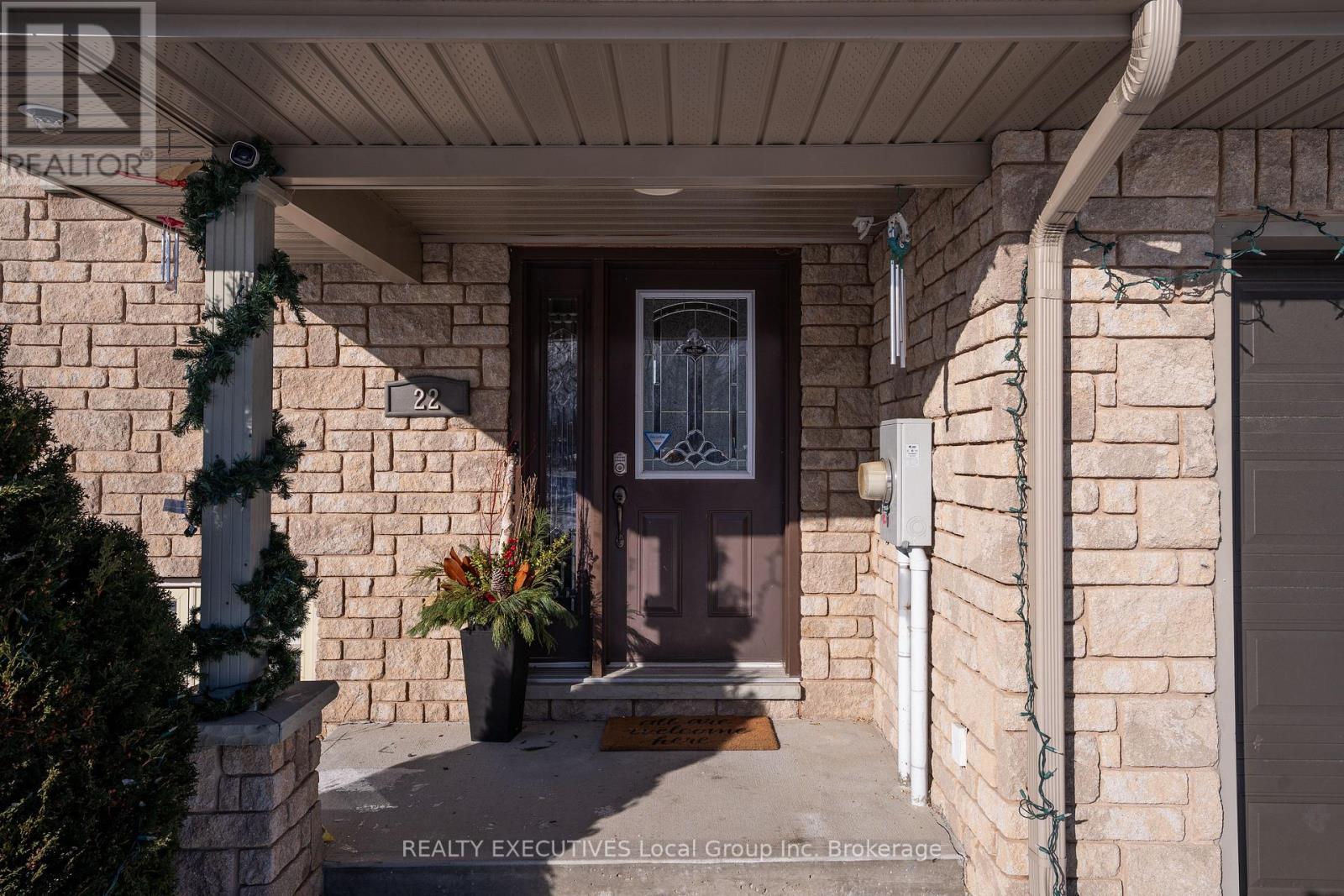 22 Perut Place, North Bay, Ontario  P1B 0B5 - Photo 3 - X12742766