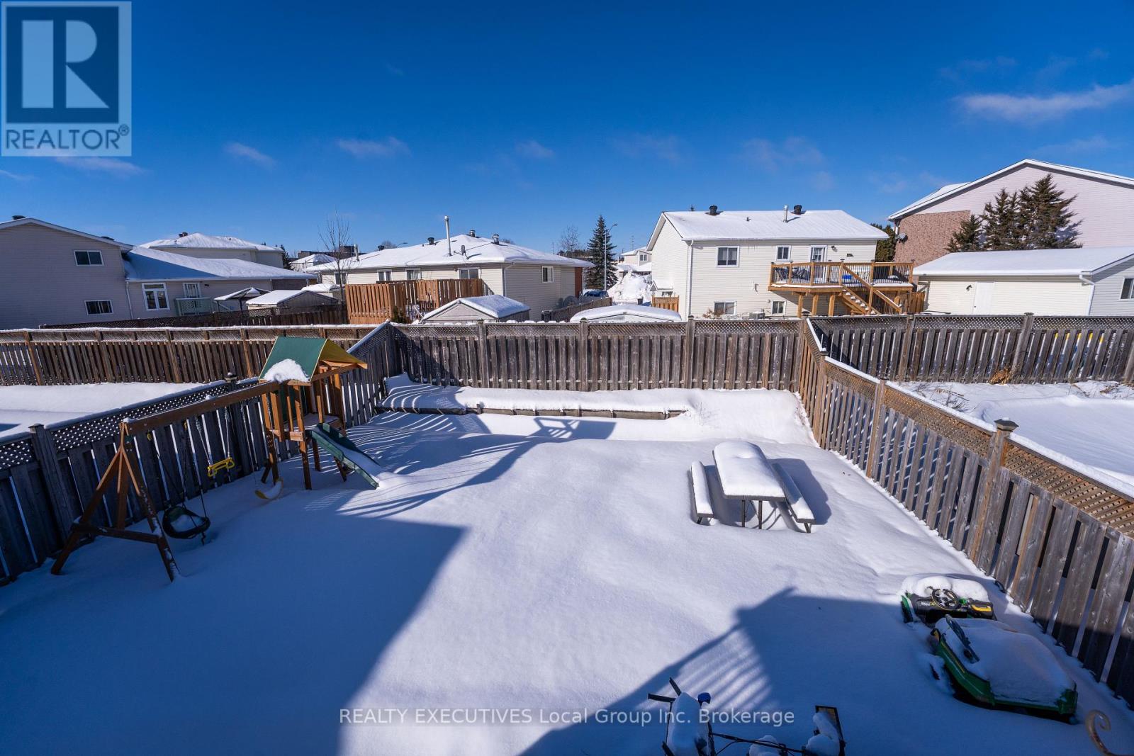 22 Perut Place, North Bay, Ontario  P1B 0B5 - Photo 48 - X12742766