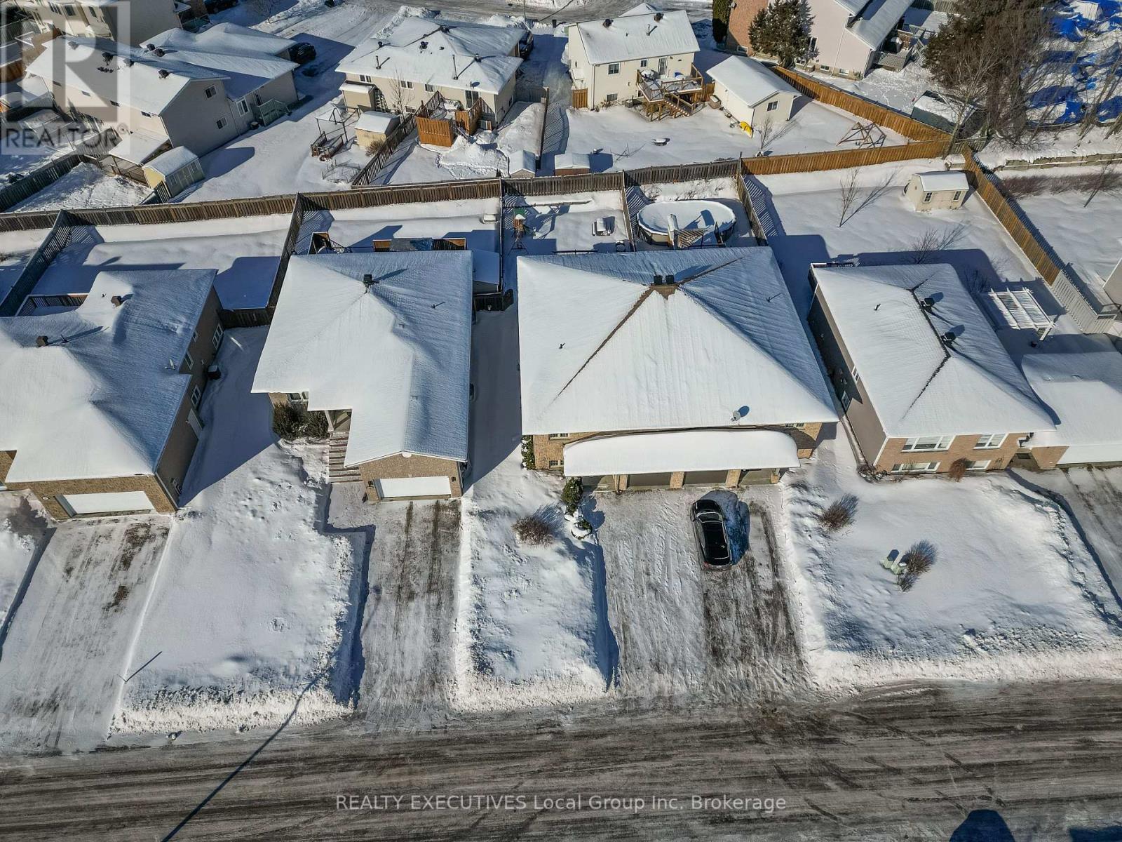 22 Perut Place, North Bay, Ontario  P1B 0B5 - Photo 5 - X12742766