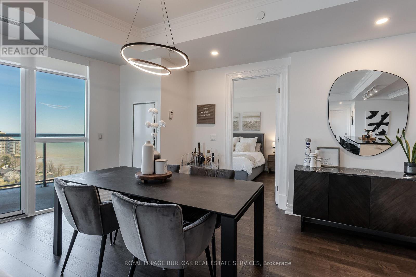 1303 - 2060 Lakeshore Road, Burlington, Ontario  L7R 0G2 - Photo 16 - W12742446