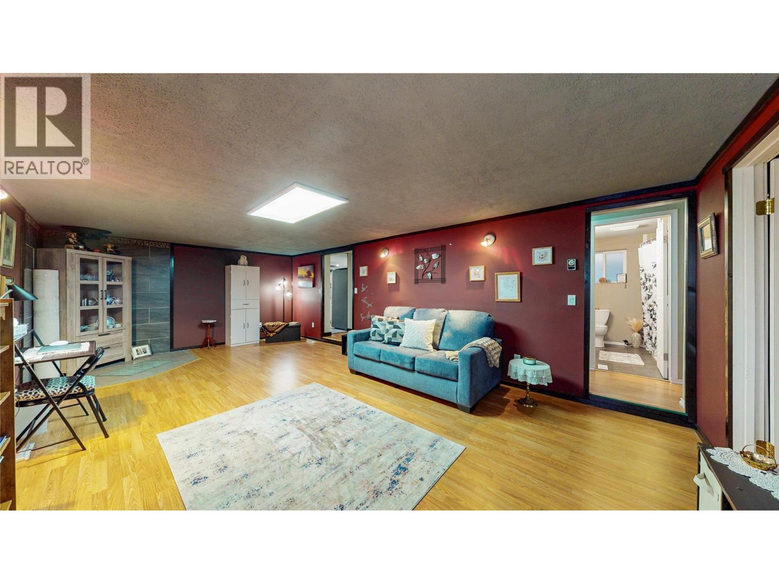 2230 33rd Avenue N, Cranbrook, British Columbia  V1C 3Y9 - Photo 11 - 10374353