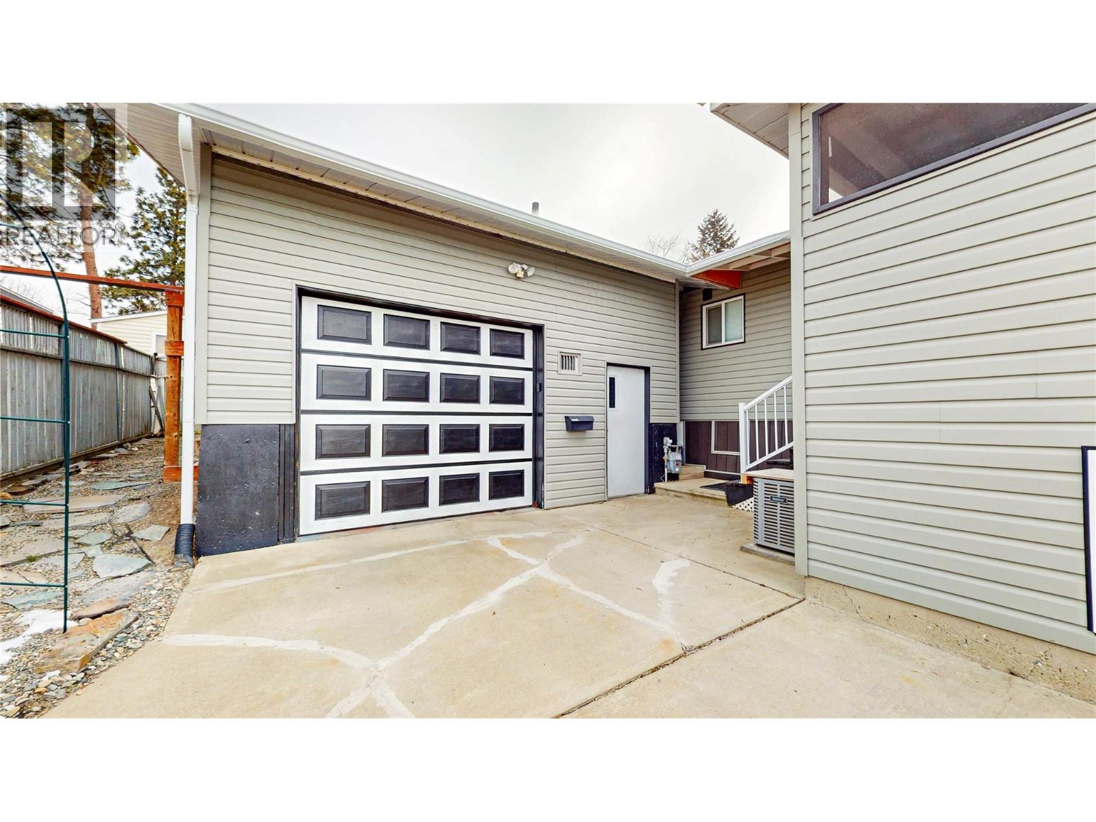 2230 33rd Avenue N, Cranbrook, British Columbia  V1C 3Y9 - Photo 17 - 10374353