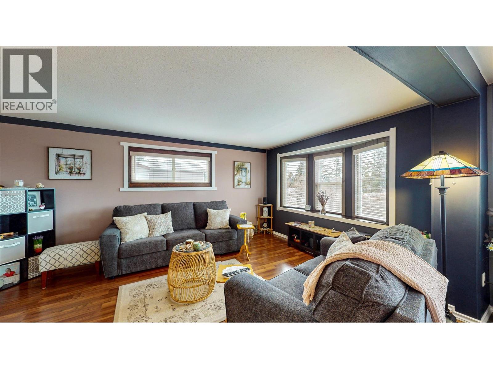 2230 33rd Avenue N, Cranbrook, British Columbia  V1C 3Y9 - Photo 2 - 10374353