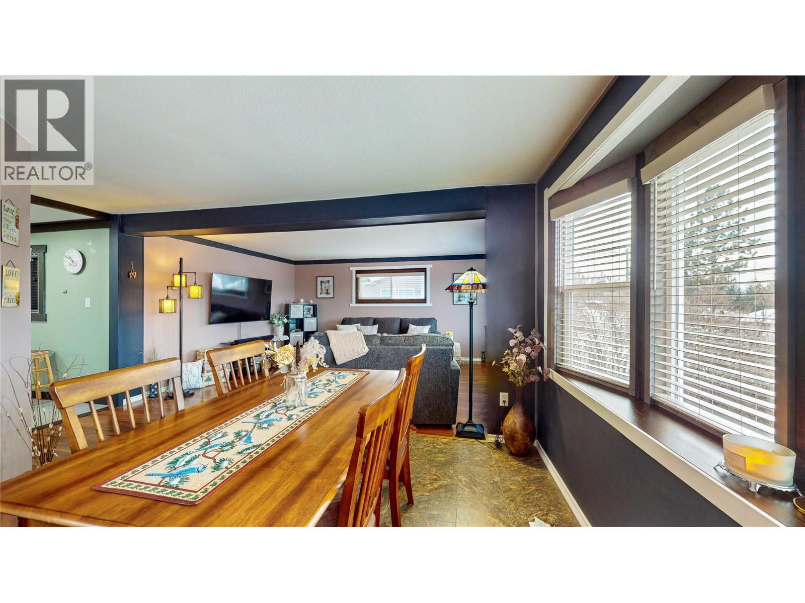 2230 33rd Avenue N, Cranbrook, British Columbia  V1C 3Y9 - Photo 4 - 10374353