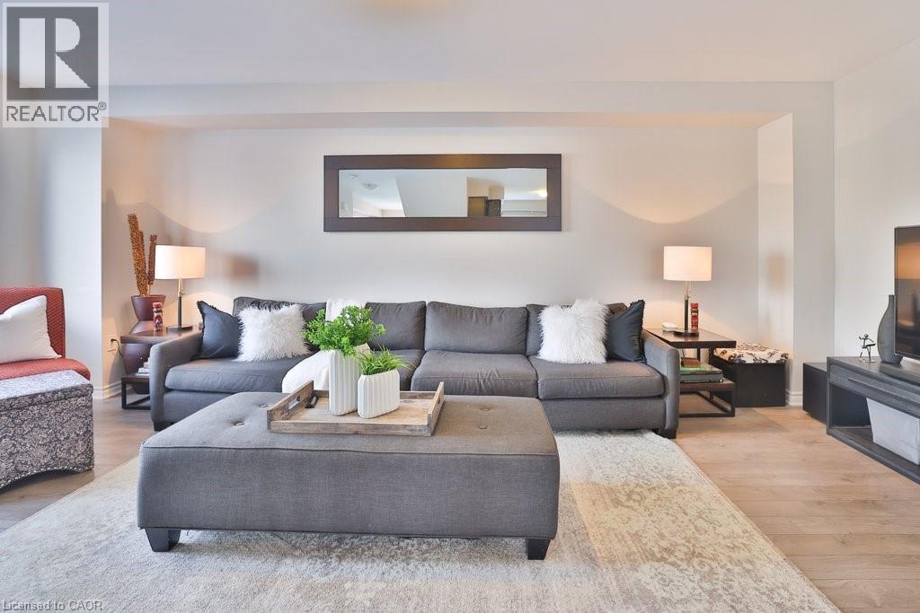 1133 Duignan Crescent, Milton, Ontario  L9E 1C3 - Photo 12 - 40801164