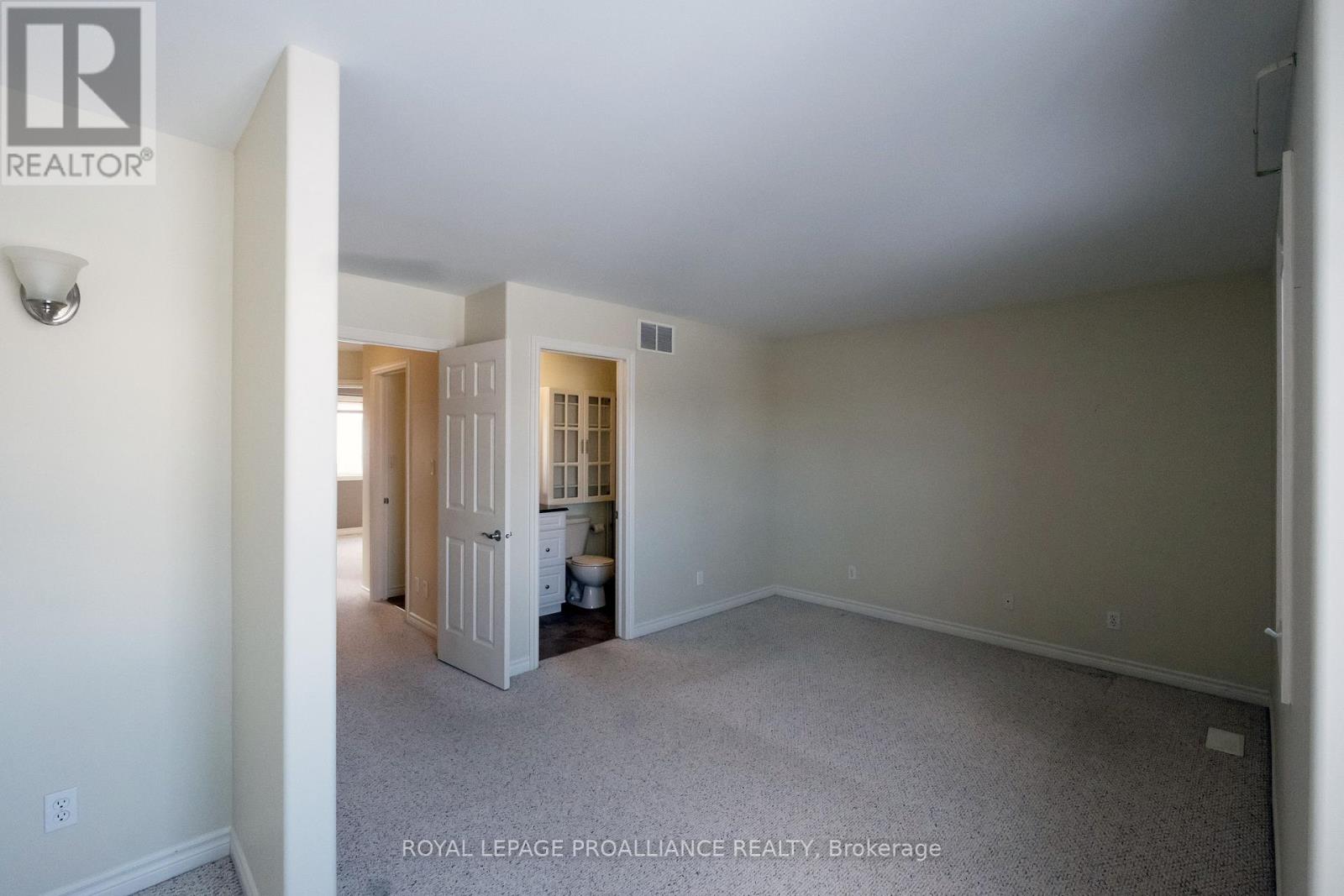 8 Ava Court, Belleville, Ontario  K8P 0B2 - Photo 21 - X12742732