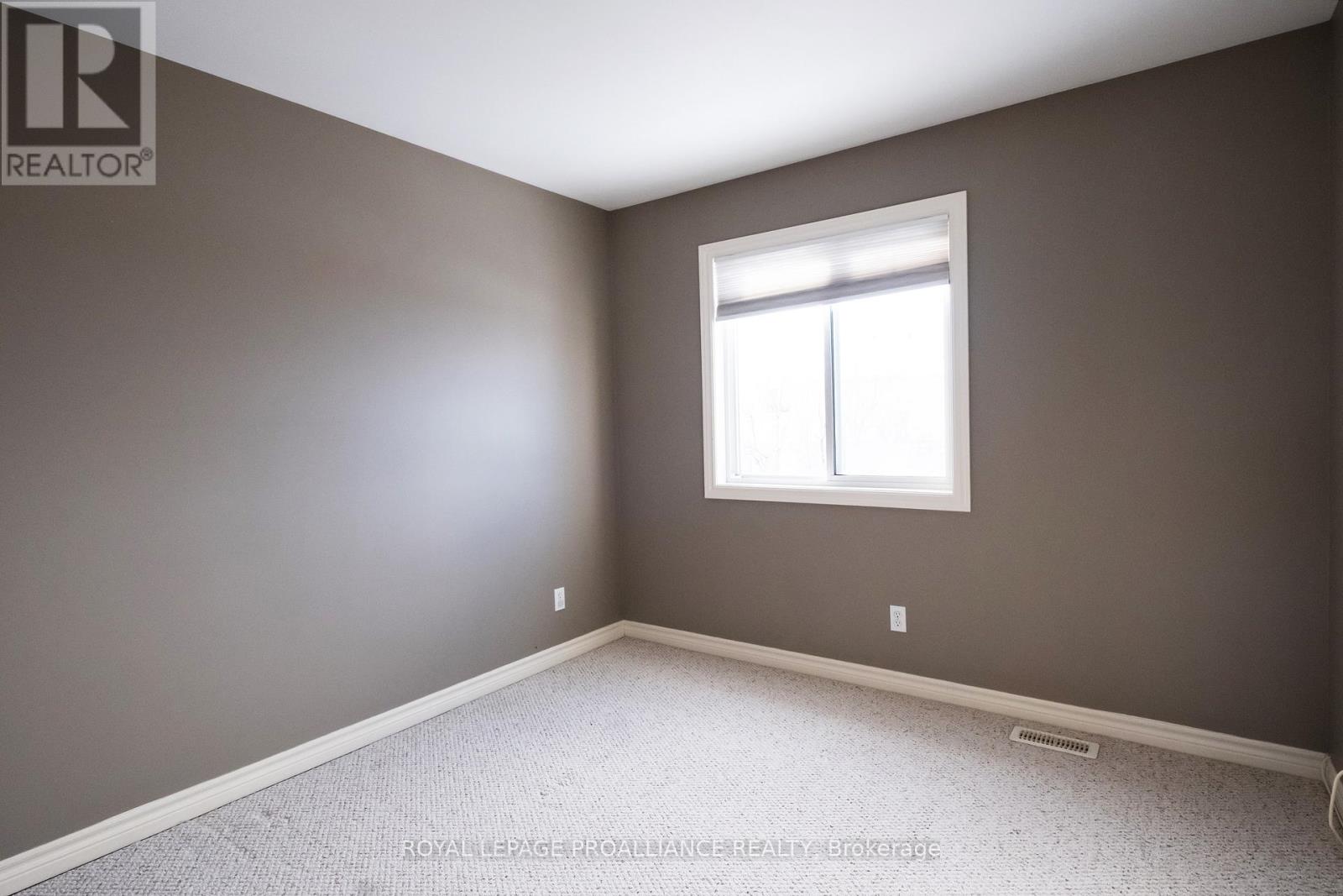 8 Ava Court, Belleville, Ontario  K8P 0B2 - Photo 24 - X12742732