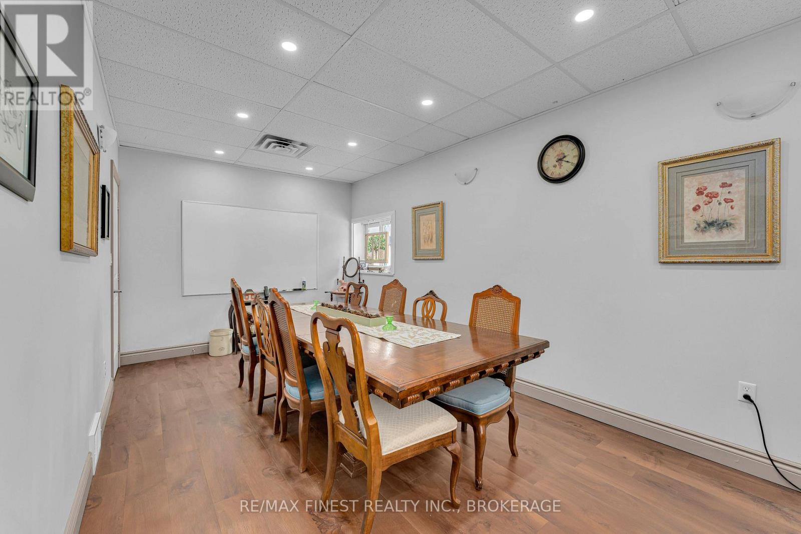 82 Centre Street, Greater Napanee, Ontario  K7R 1N2 - Photo 4 - X12742684