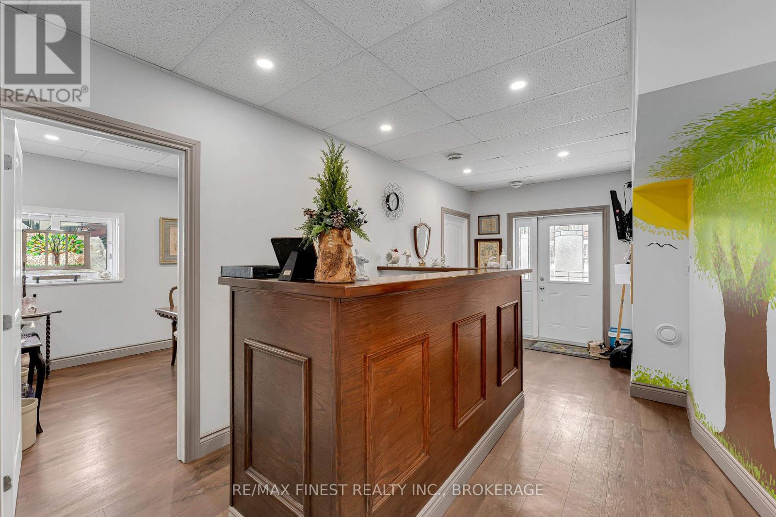 82 Centre Street, Greater Napanee, Ontario  K7R 1N2 - Photo 5 - X12742684