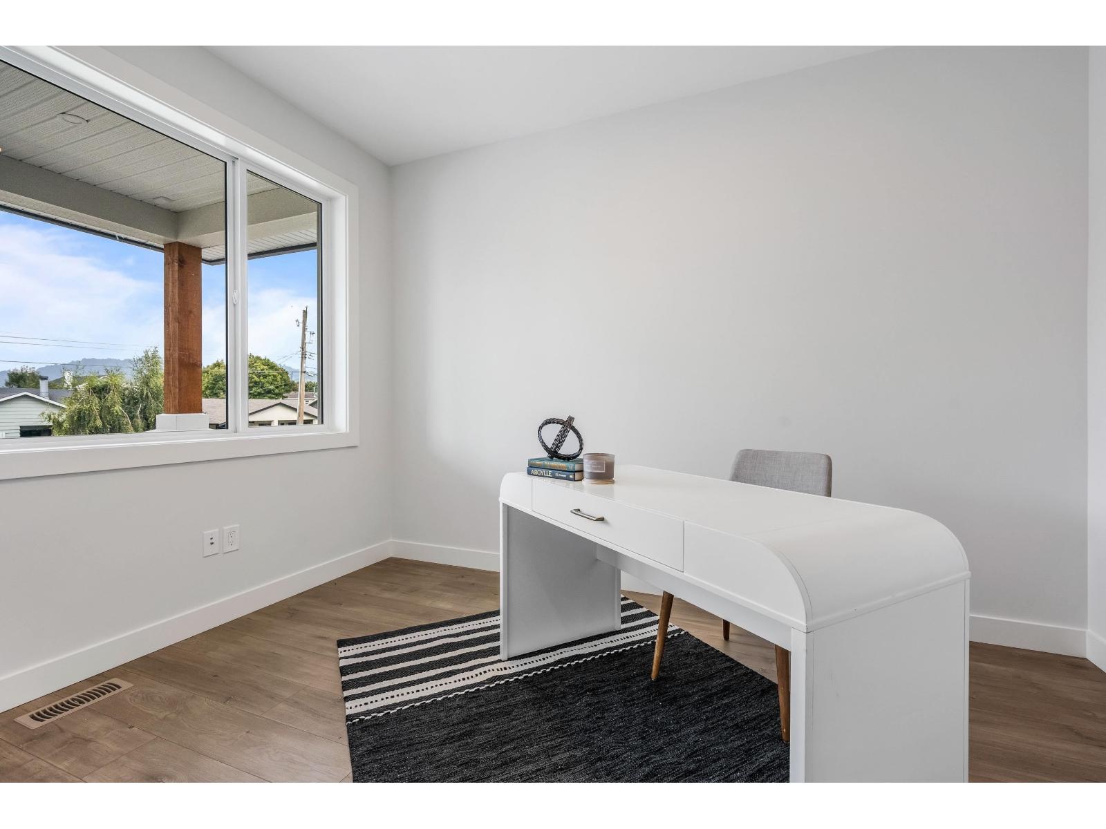 7142 Rochester Avenue, Sardis West Vedder, Chilliwack, British Columbia  V2R 2P3 - Photo 4 - R3083035