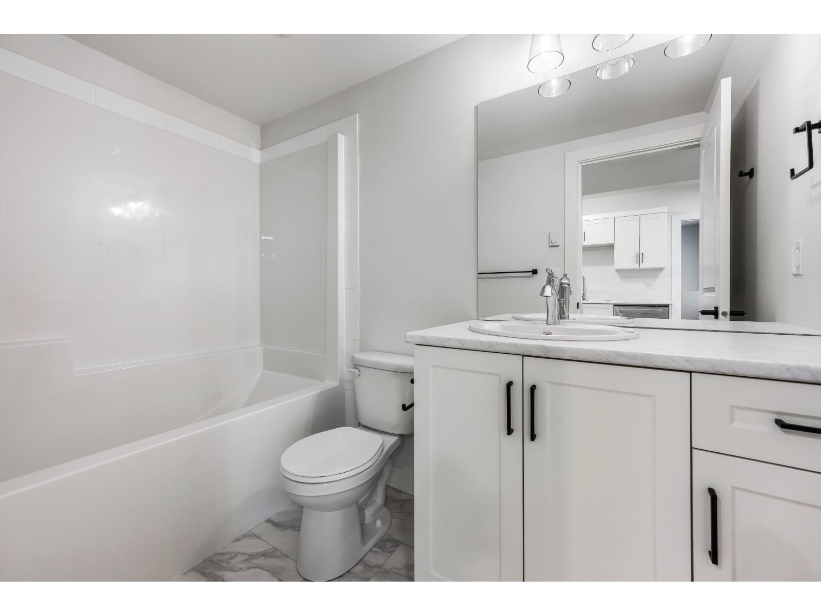 7142 Rochester Avenue, Sardis West Vedder, Chilliwack, British Columbia  V2R 2P3 - Photo 34 - R3083035