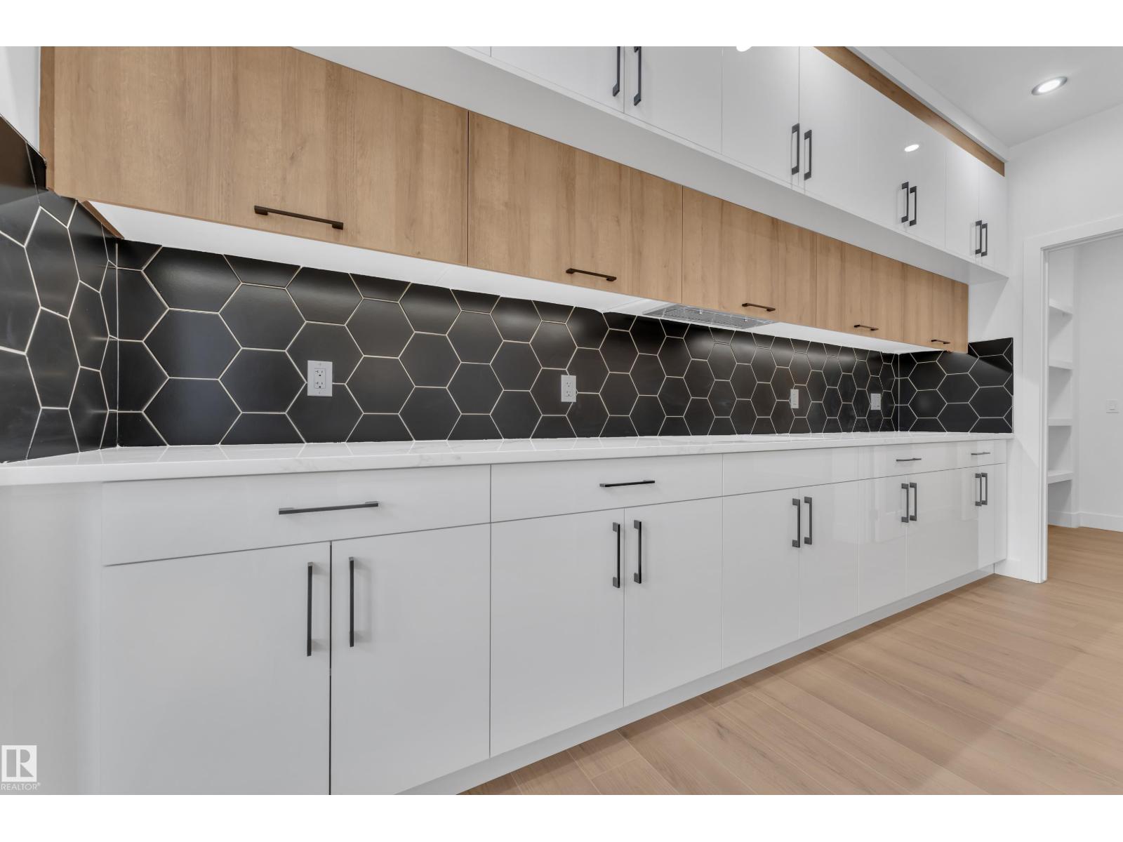 211 Basin Co, Leduc, Alberta  T9E 1T6 - Photo 15 - E4470946