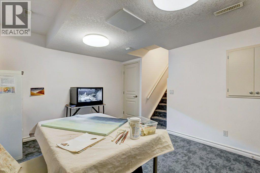 105 Inglewood Grove Se, Calgary, Alberta  T2G 5R4 - Photo 27 - A2282404