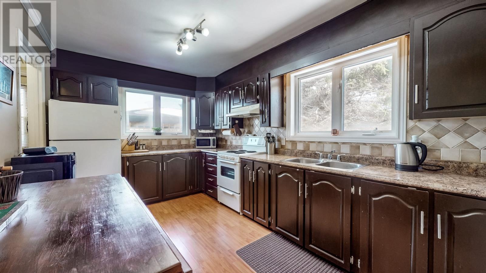 25 Birch Hill, Pouch Cove, Newfoundland & Labrador  A0A 3L0 - Photo 8 - 1294211