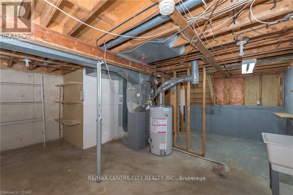 231 Banbury Road, London South, Ontario  N5Z 4M1 - Photo 24 - X12742752