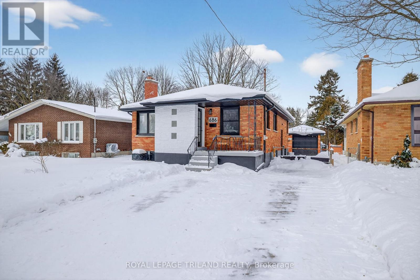 686 BRANT STREET, London East, Ontario