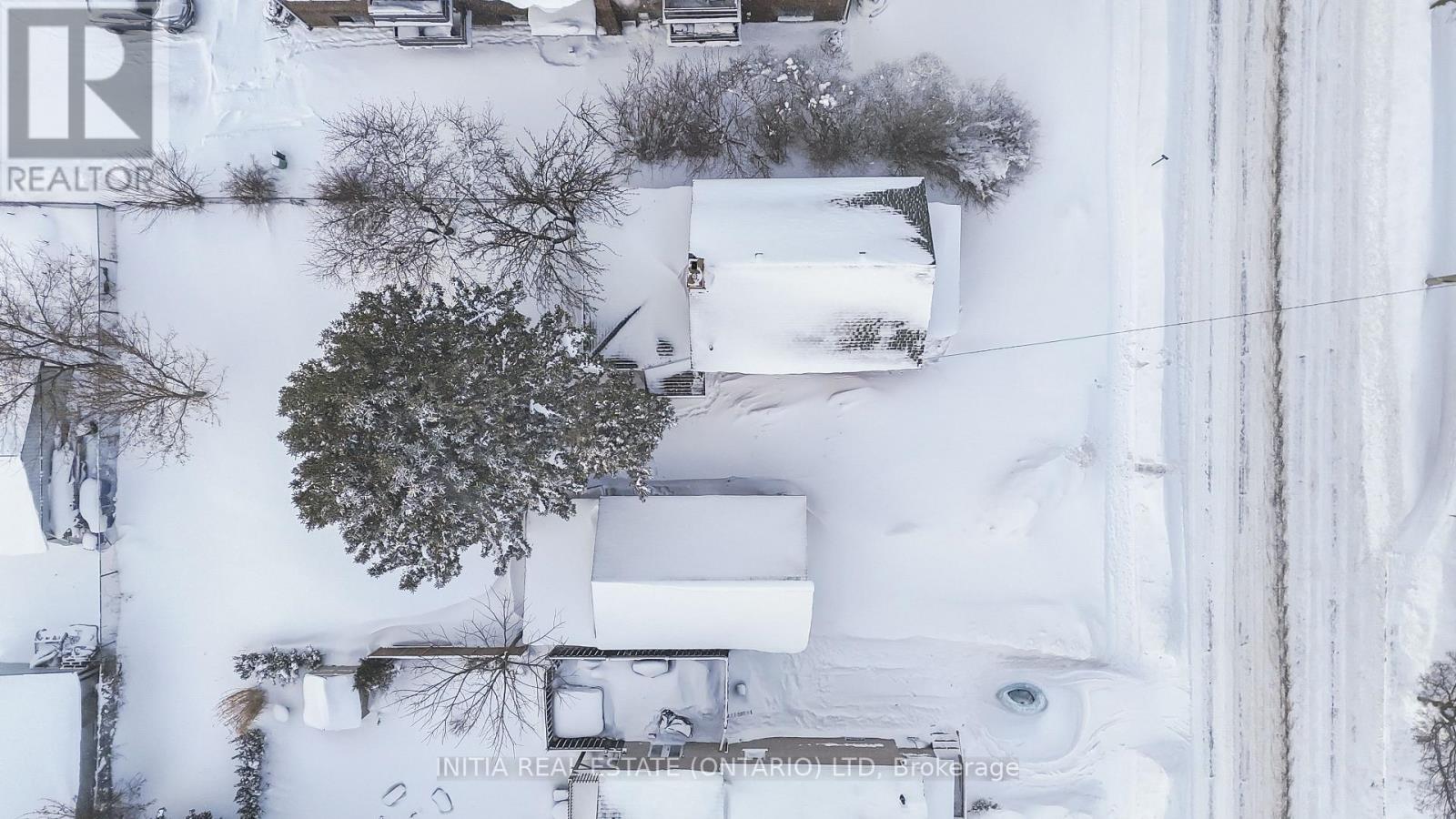 201 Norfolk Street, Stratford, Ontario  N5A 3Z1 - Photo 3 - X12742820