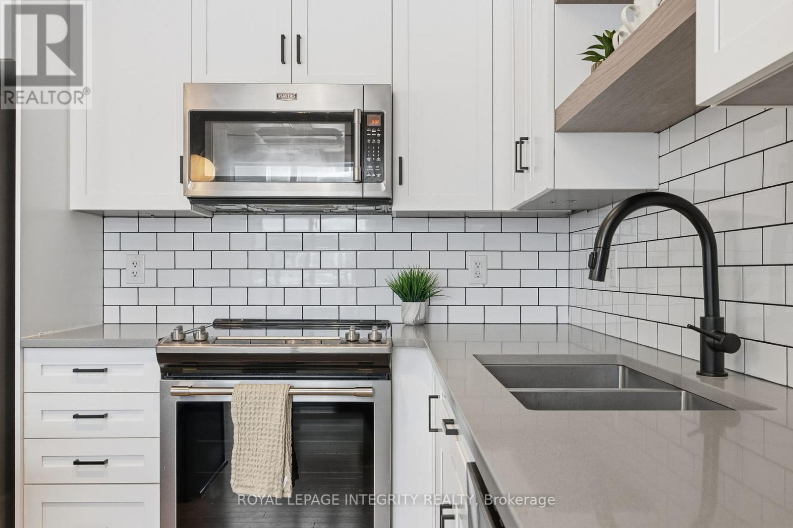 52 Hackamore Crescent, Ottawa, Ontario  K0A 2Z0 - Photo 11 - X12742718