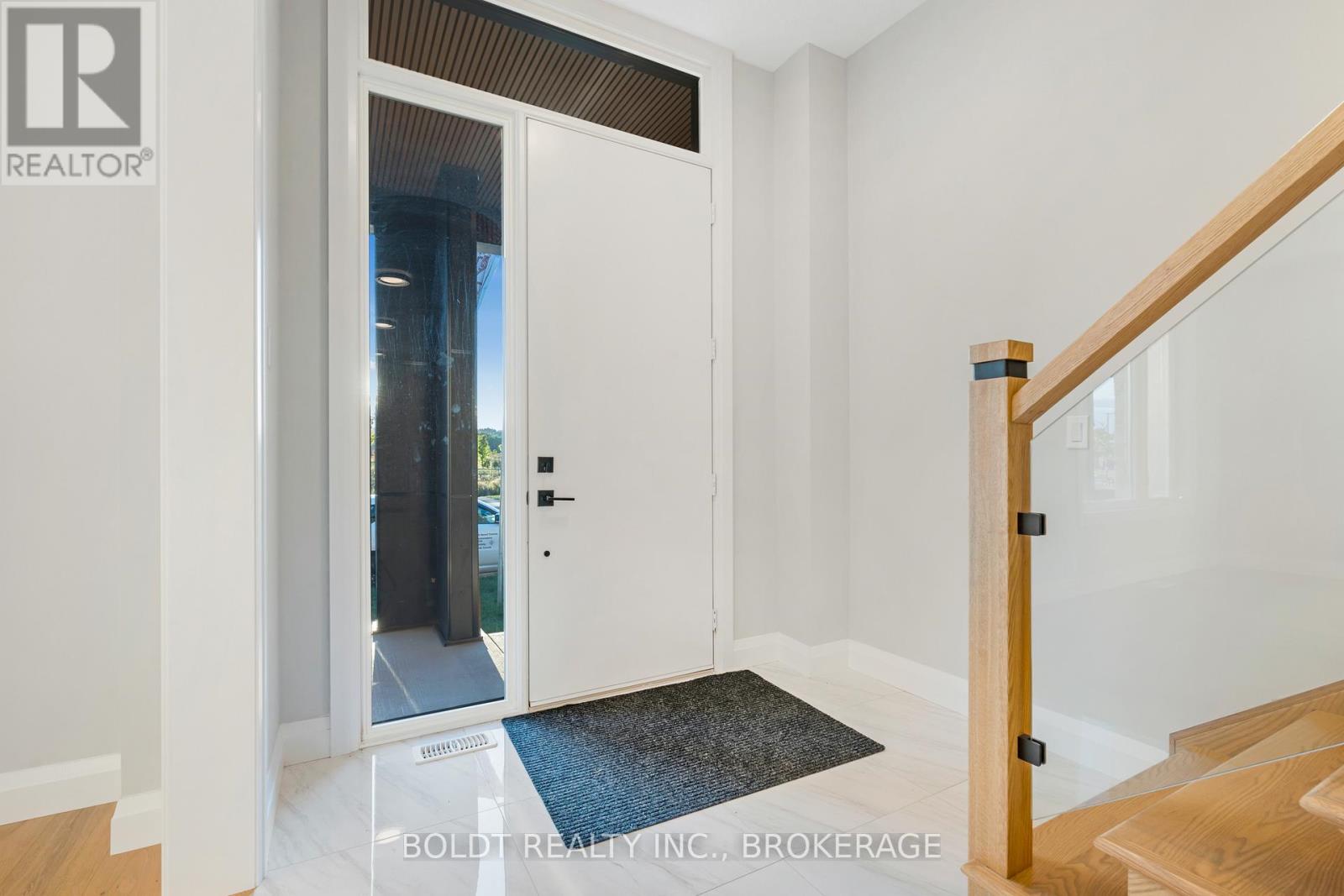 23 Wellspring Way, Pelham, Ontario  L0S 1E6 - Photo 4 - X12742678