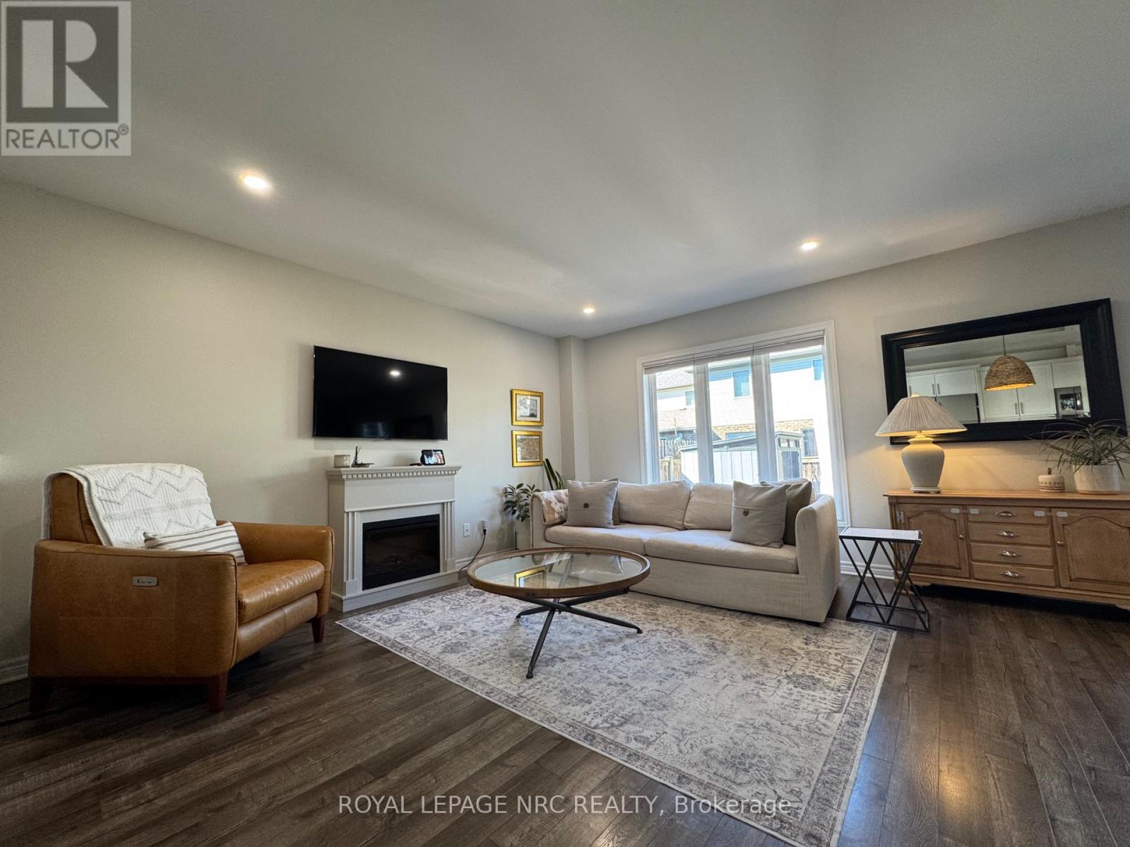 11 Violet Street, St. Catharines, Ontario  L2S 2X1 - Photo 7 - X12742806