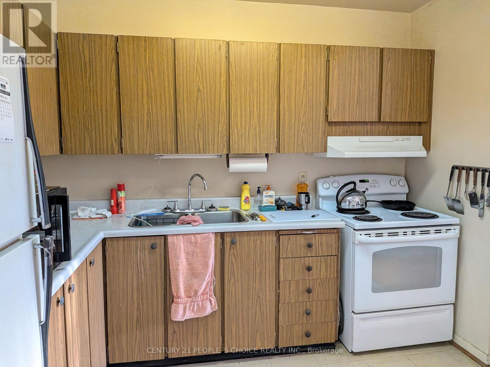 89 - 14 London Green Court E, Toronto, Ontario  M3N 1K2 - Photo 7 - W12740456