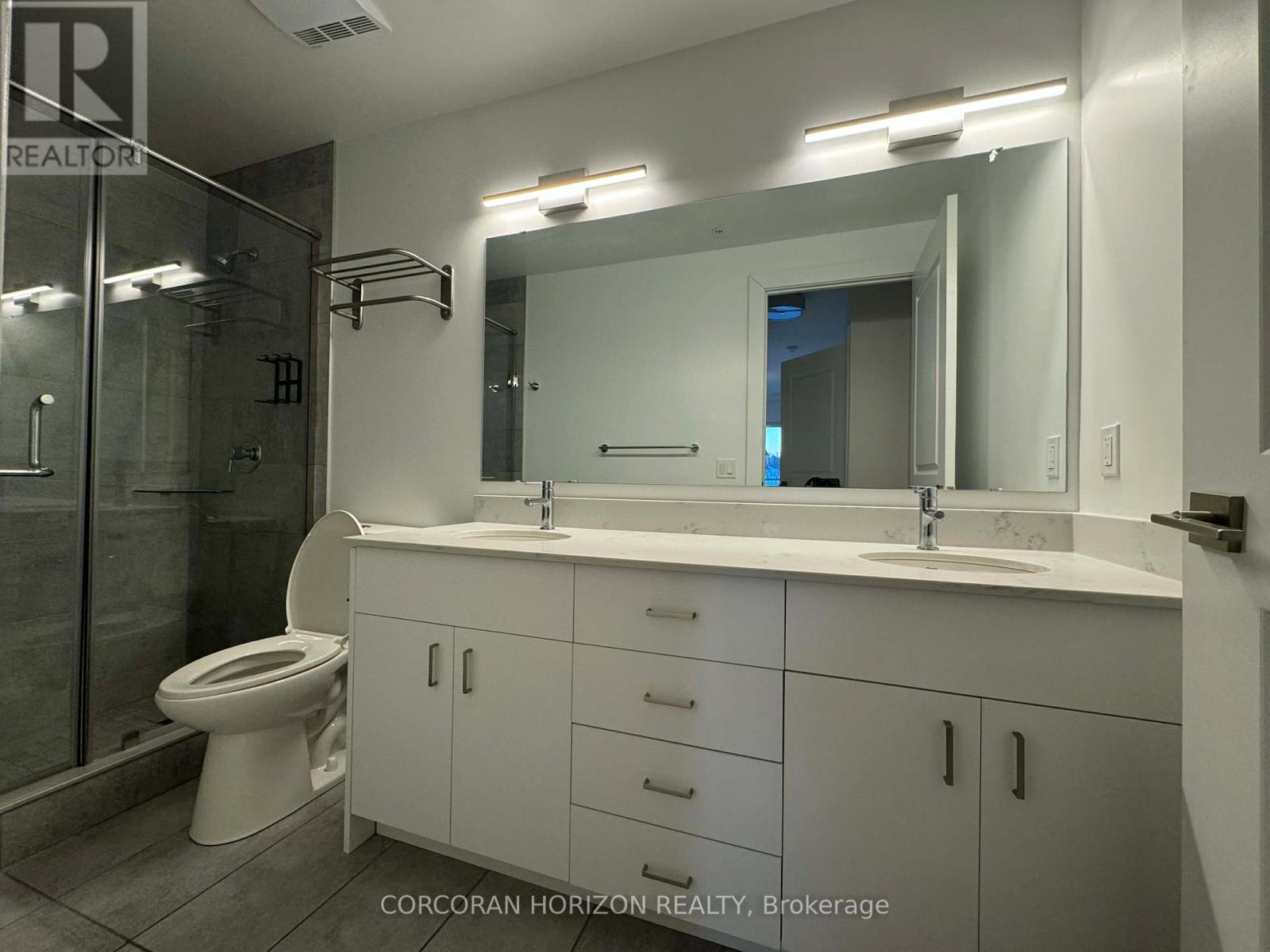 712 - 15 Glebe Street W, Cambridge, Ontario  N1S 0C3 - Photo 14 - X12682352