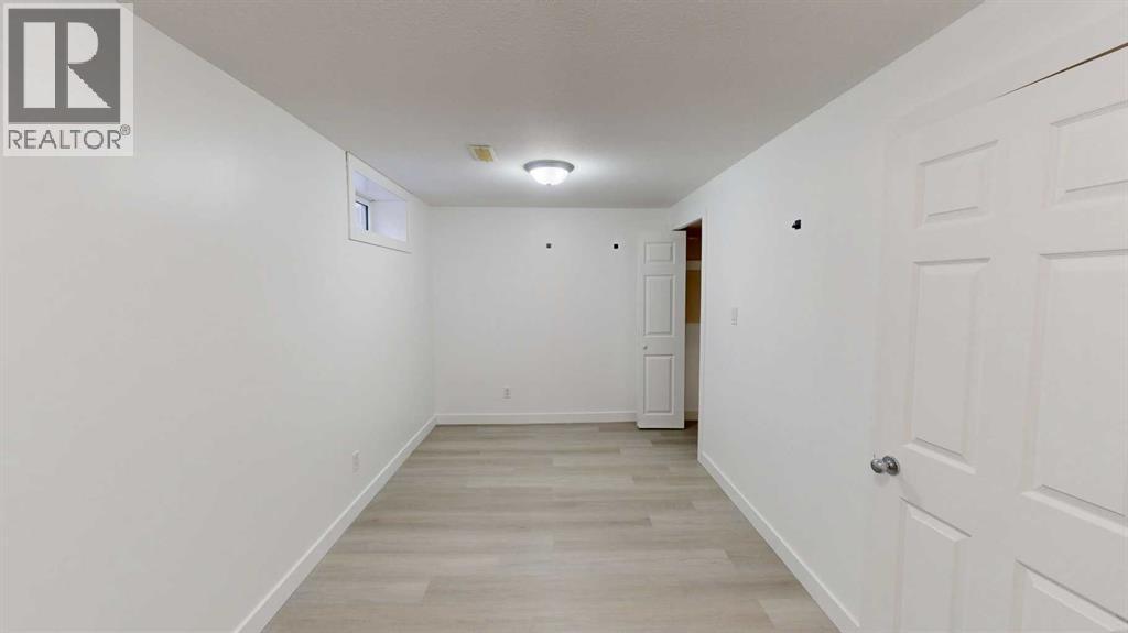 1, 115 Lafayette Boulevard W, Lethbridge, Alberta  T1K 4B9 - Photo 11 - A2282371